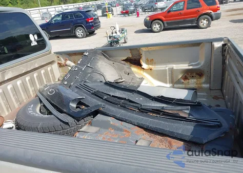 1999 Ford F-150 Lariat/Xl/Xlt из США, поврежденный, VIN 1FTRX18L7XKA04701